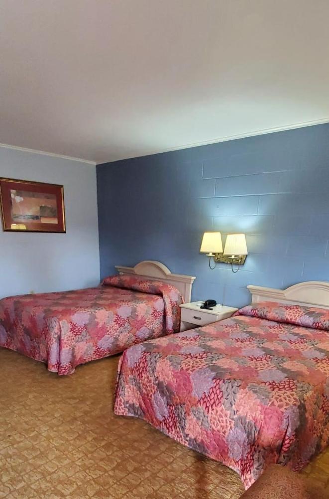 Double Room with Two Double Beds interior